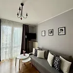 W Sercu Gdanska דירה